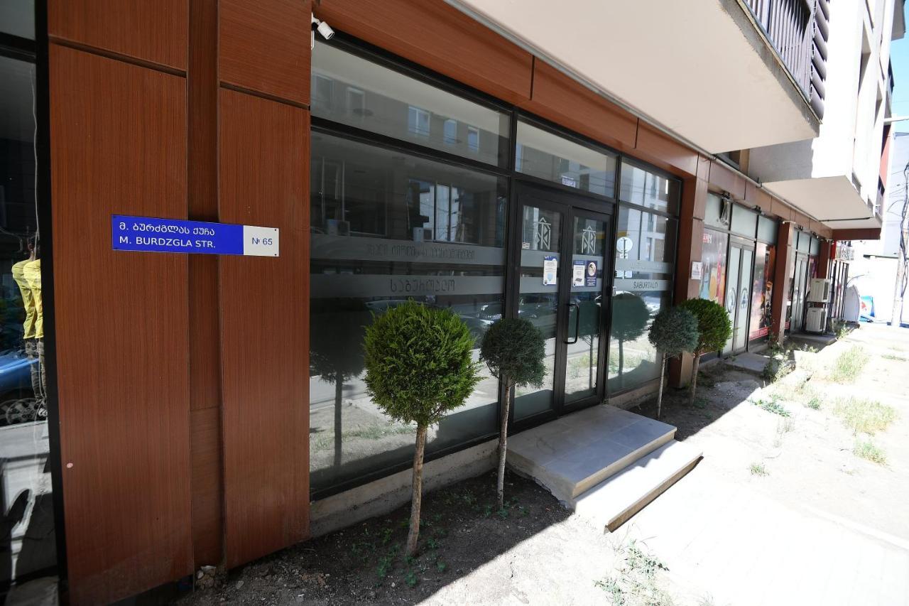 Capsuleplus Saburtalo Tbilisi Luaran gambar